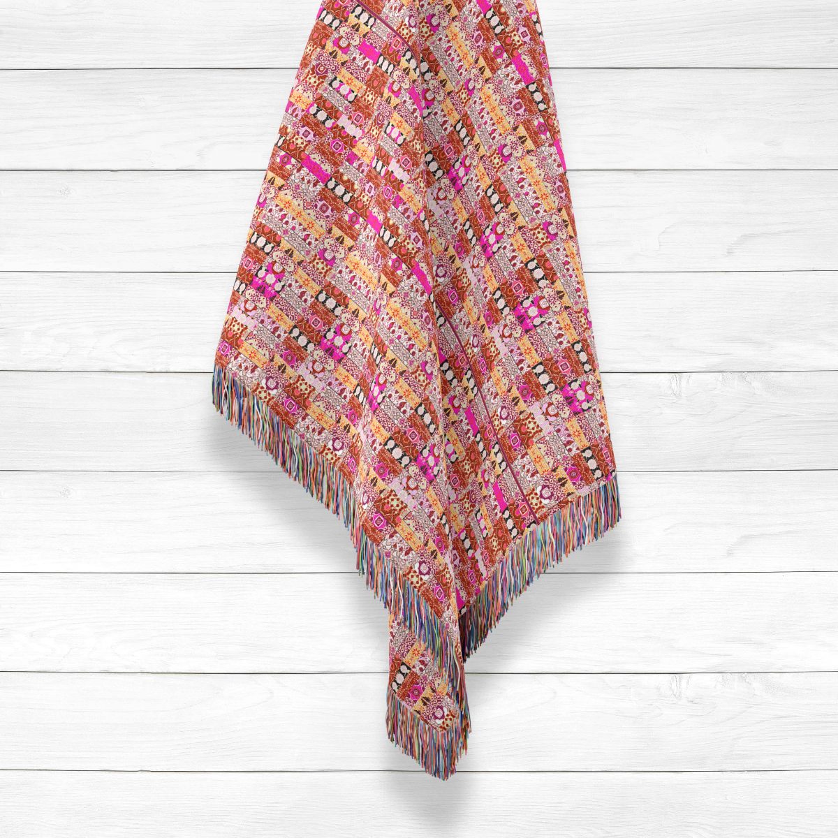 Kantha Red Hanging2