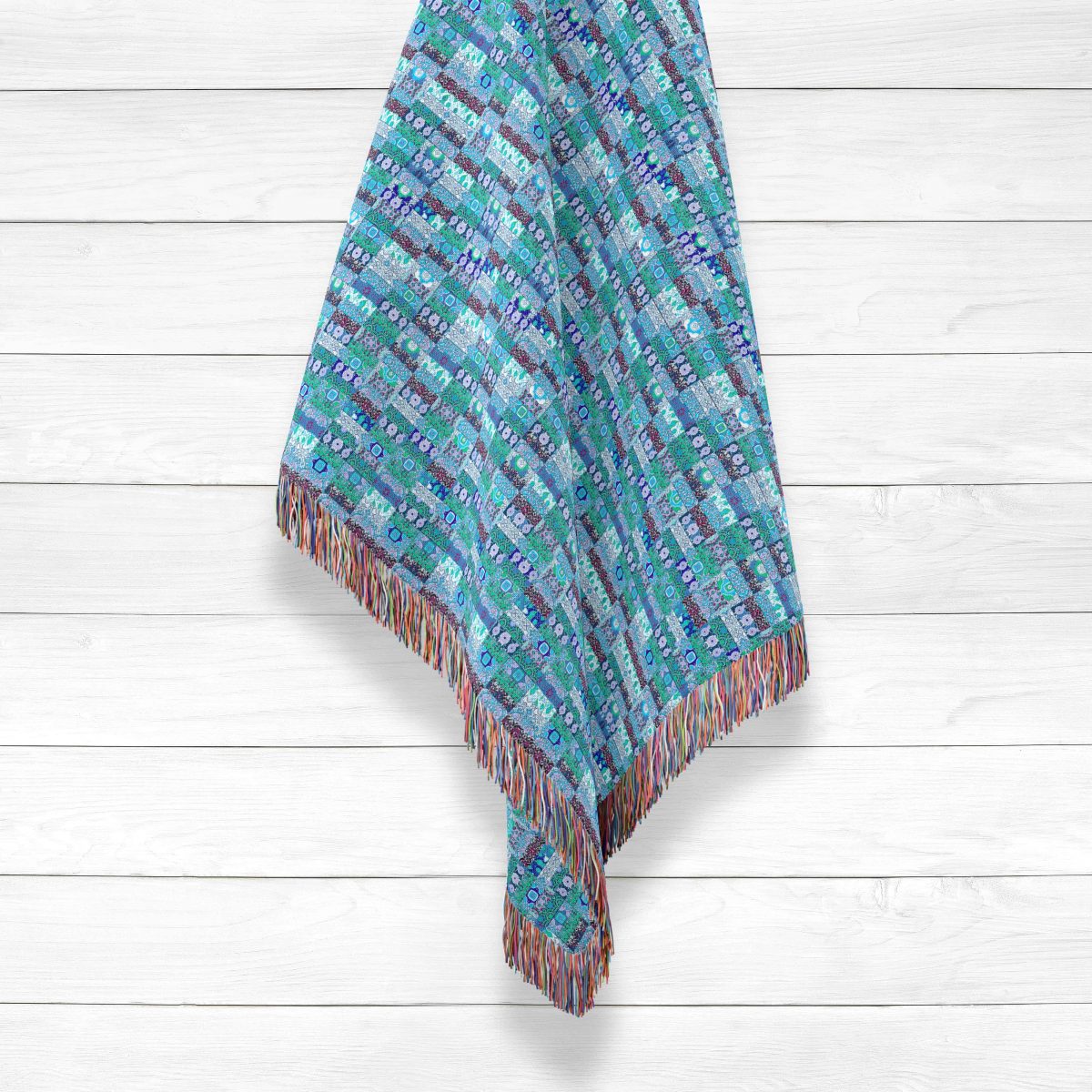 Kantha green and blue Hanging2